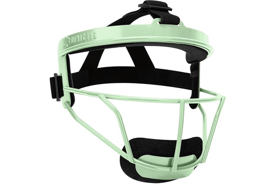 Best Lightweight Softball Face Masks for Fielders 2026