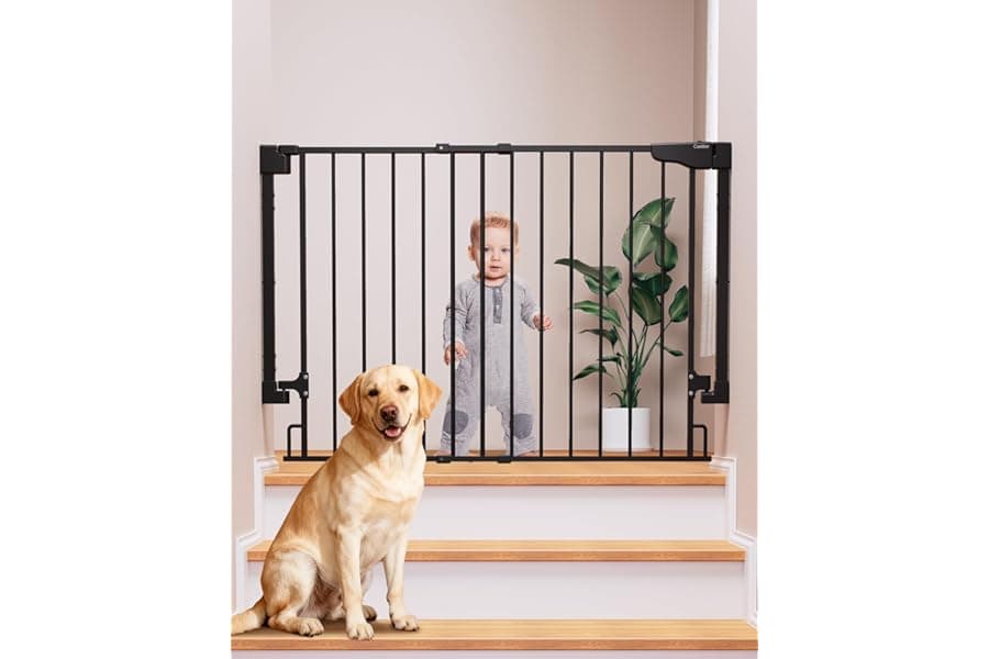 Auto-Close Hardware-Mounted Stair Gate