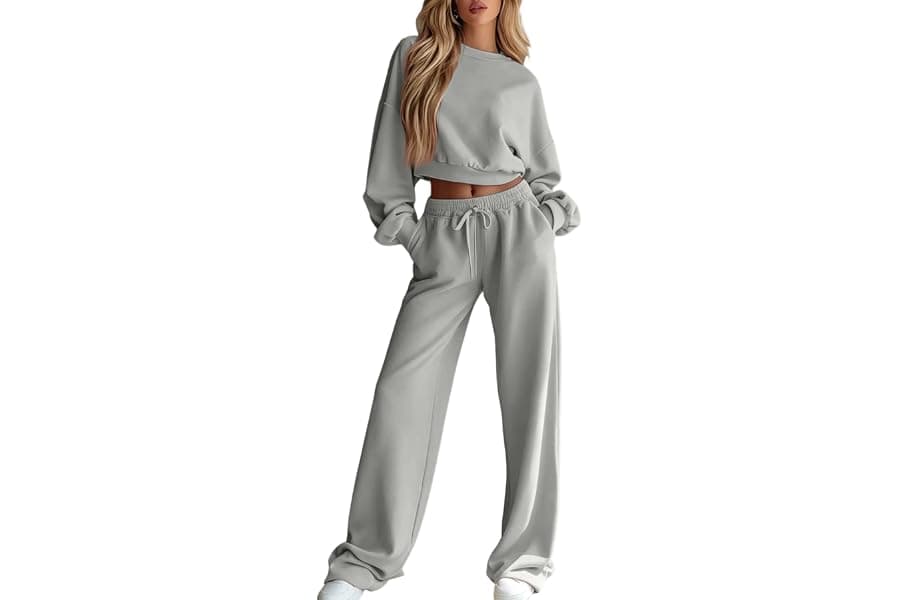 2-Piece Women's Sweatsuits with Wide Leg Sweatpants