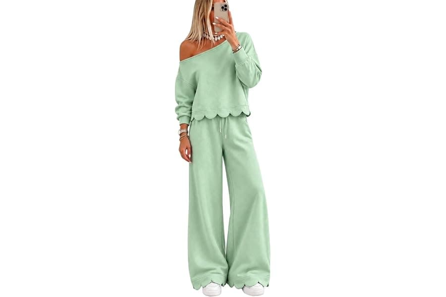 Women's Polka Dot Sweatsuit Set