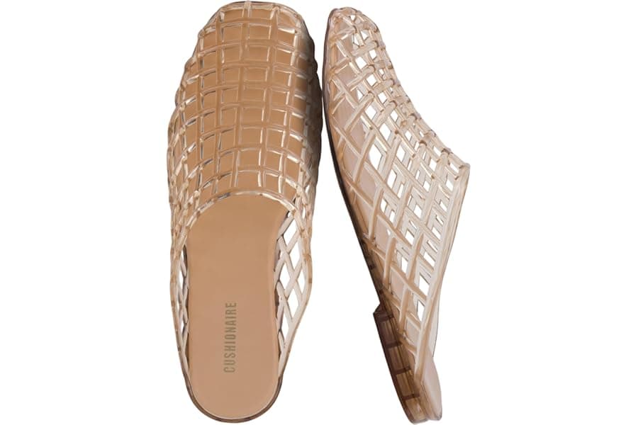 Lightweight Jelly Flats: Comfortable Slip-On Mules for Women