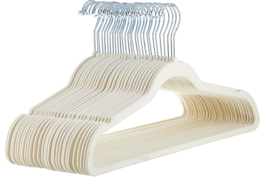 Best Velvet Closet Hangers for Space Saving Organization